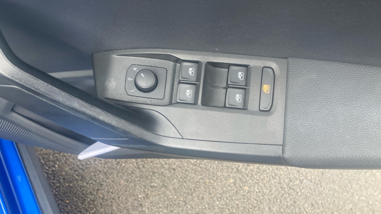 SEAT Arona 1.0 TSI SE Technology 5dr Petrol Hatchback